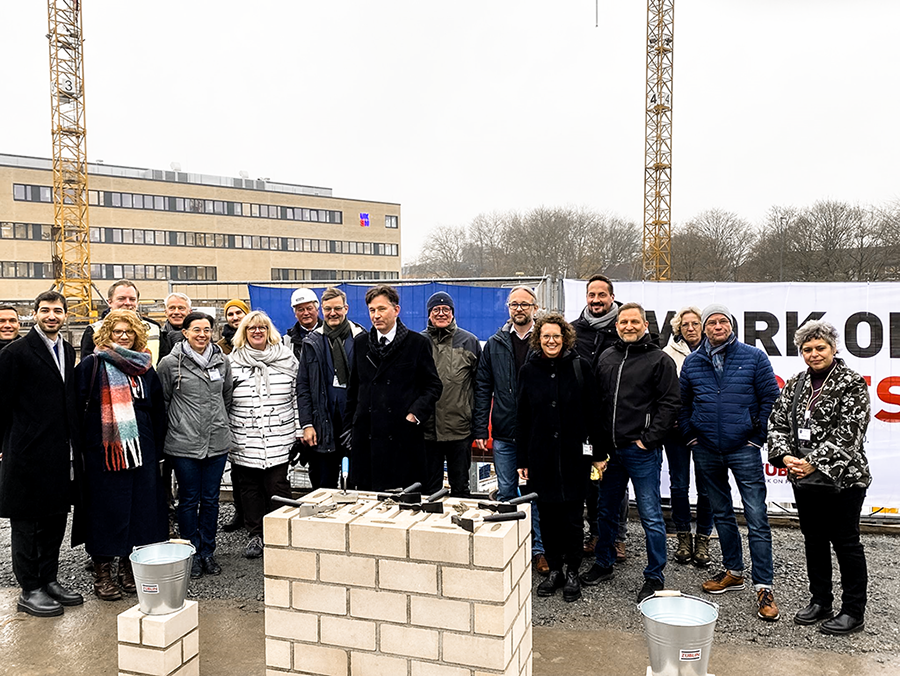Einleitungsbild: Universitätsklinikum Schleswig-Hostein, Campus Kiel, Grundsteinlegung